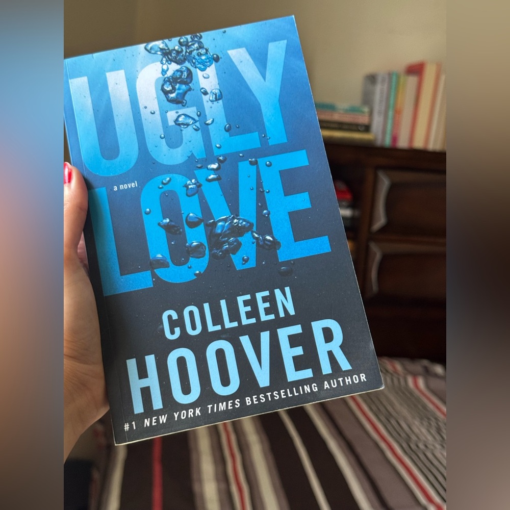 Ugly Love by Colleen Hoover Book